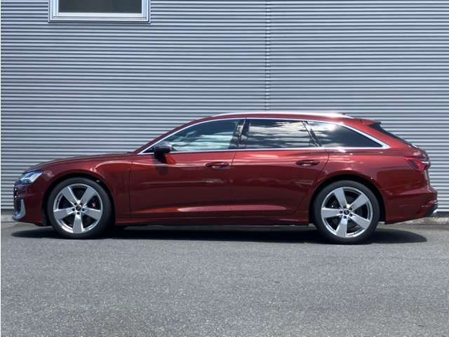 AUDI S6 AVANT