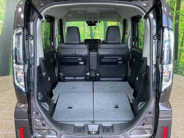 Spacia custom