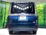 VOXY HYBRID