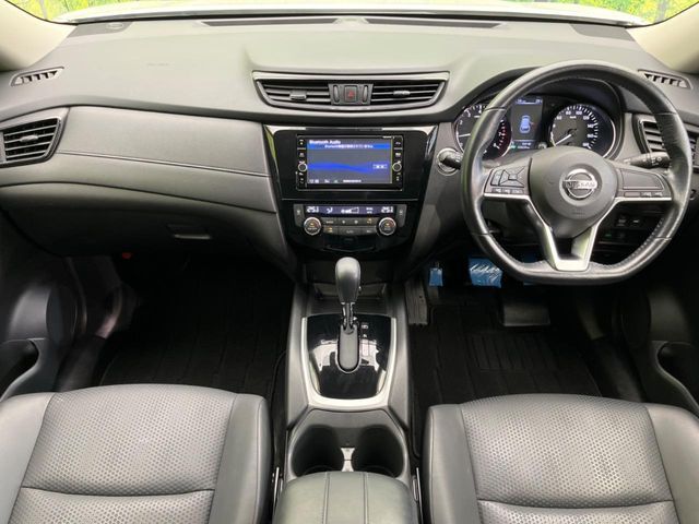 X-TRAIL 2WD