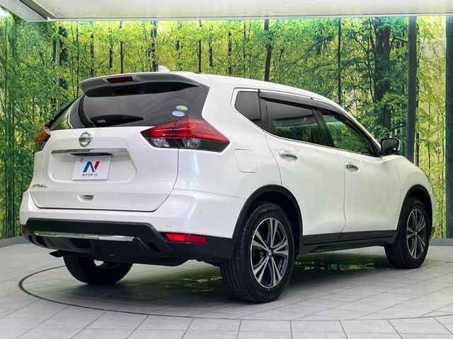 X-TRAIL 2WD