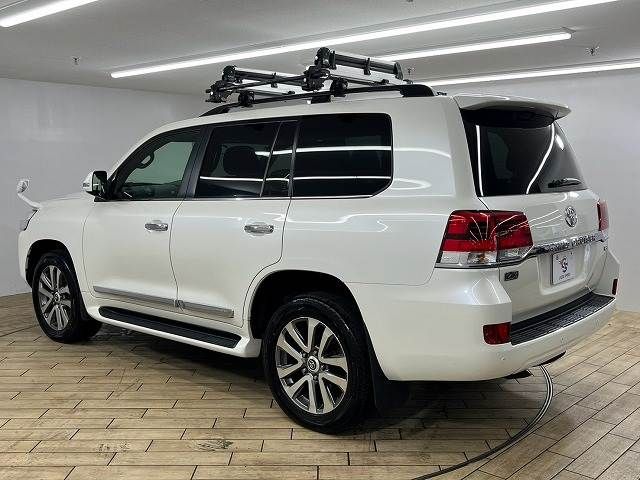 LANDCRUISER wagon