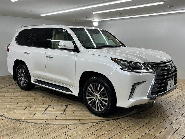 LEXUS LX570 AWD