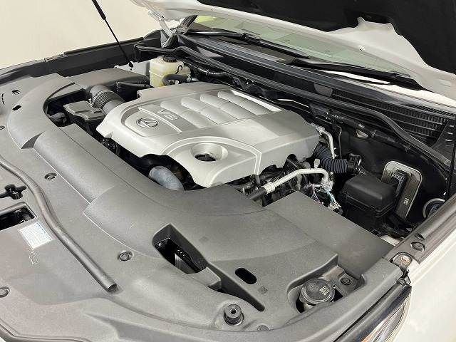 LEXUS LX570 AWD