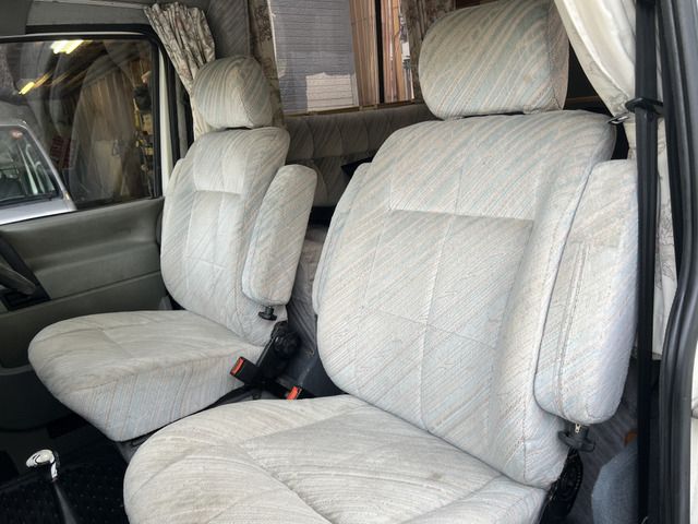 VOLKSWAGEN VANAGON wagon