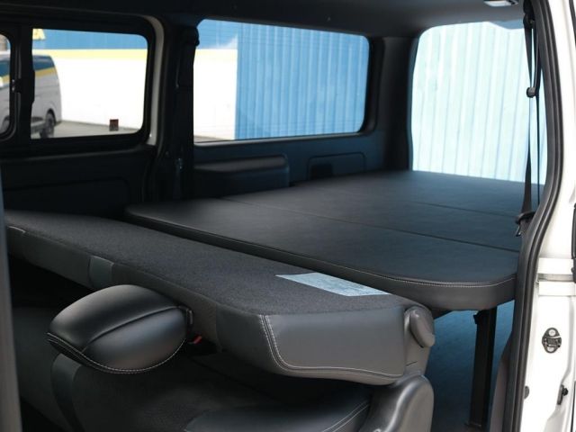 HIACE van 2WD