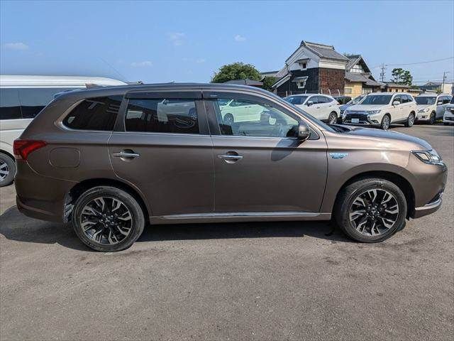 OUTLANDER PHEV