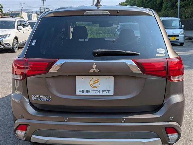 OUTLANDER PHEV