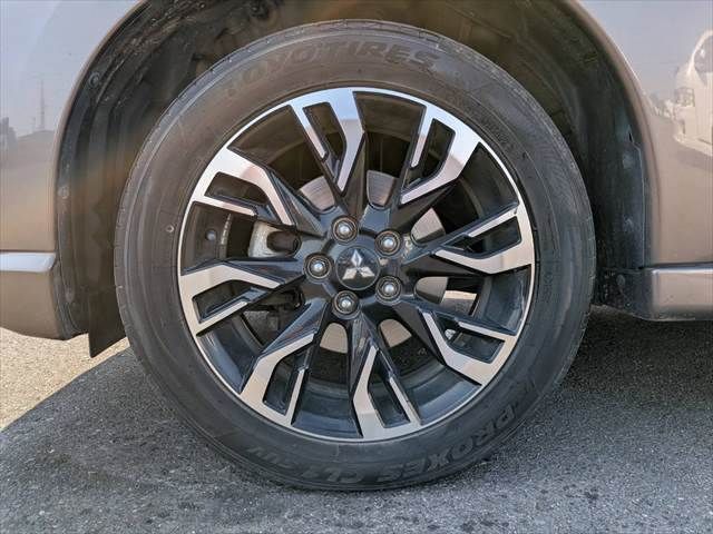 OUTLANDER PHEV