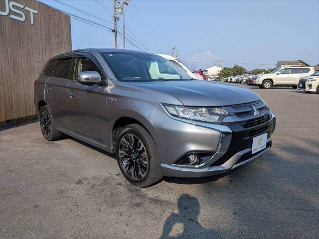 OUTLANDER PHEV