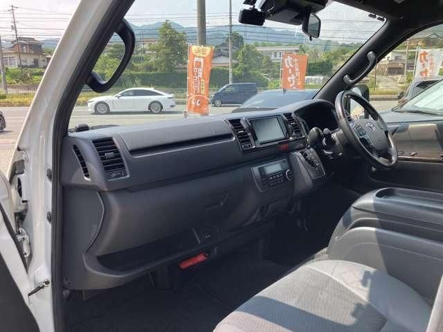 HIACE van 2WD
