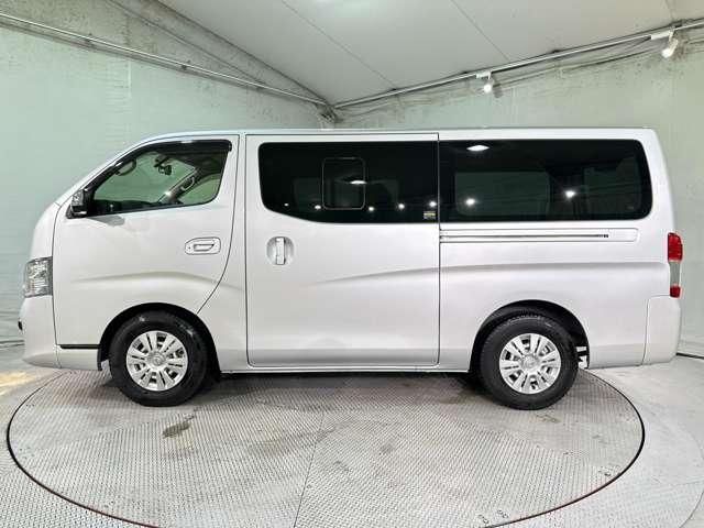 NV350 CARAVAN
