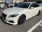 CROWN sedan hybrid 4WD