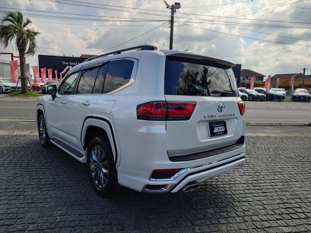 LANDCRUISER wagon