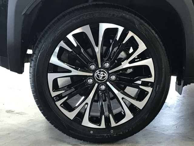 YARIS CROSS HYBRID