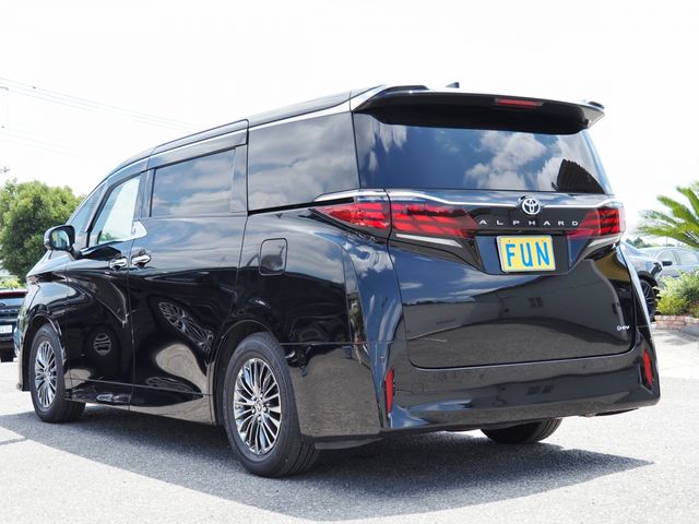 ALPHARD hybrid