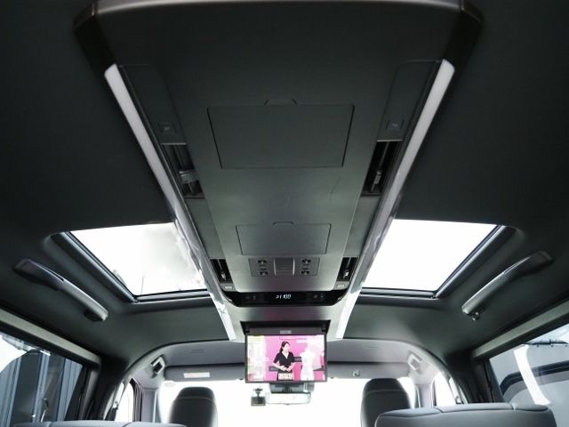 ALPHARD hybrid