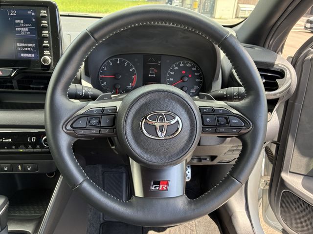 GR YARIS