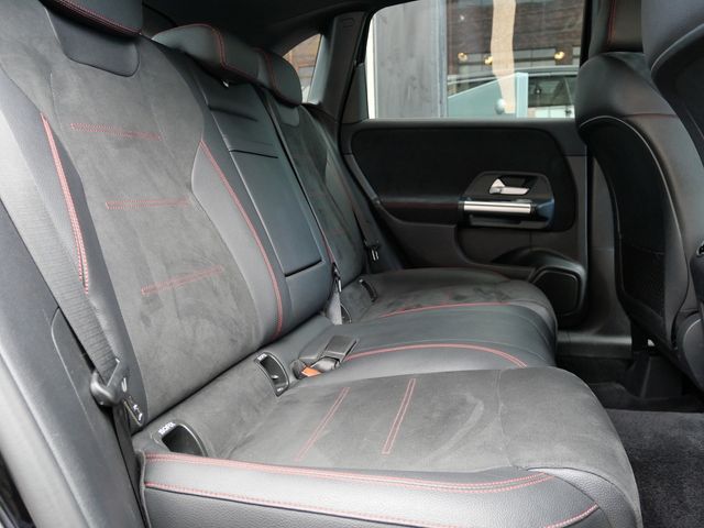 MERCEDES BENZ B class