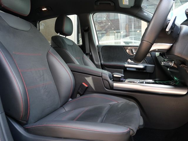 MERCEDES BENZ B class