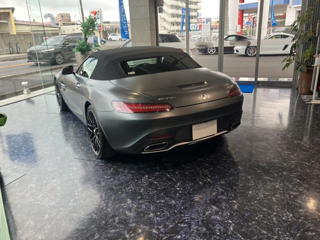 MERCEDES AMG GT Roadster