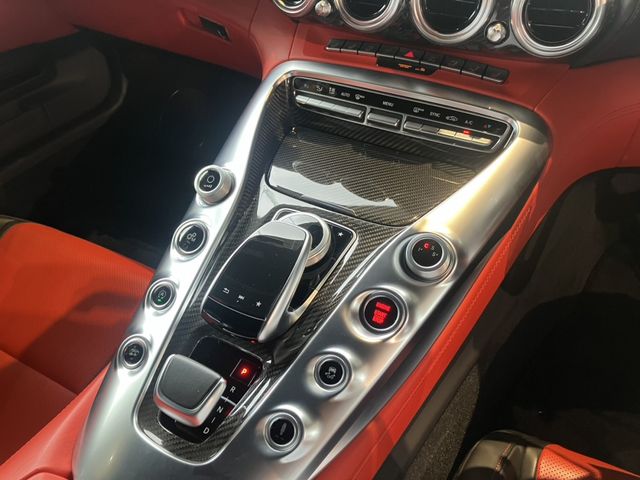 MERCEDES AMG GT Roadster