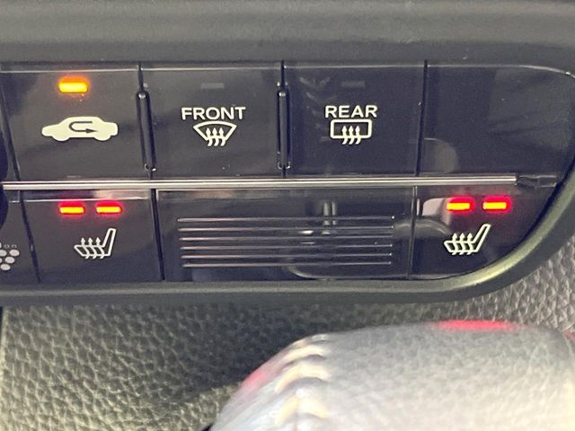 N BOX