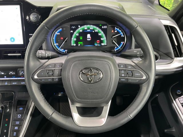 VOXY HYBRID 4WD