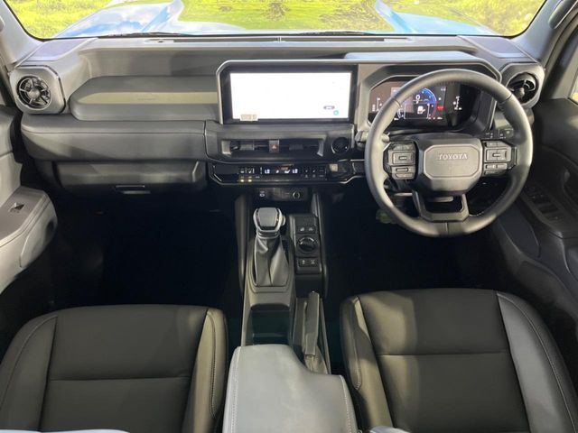 LANDCRUISER FJ