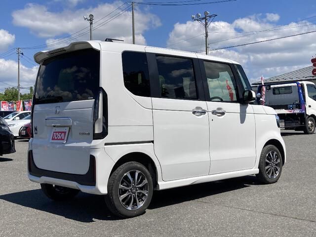 N BOX CUSTOM 4WD