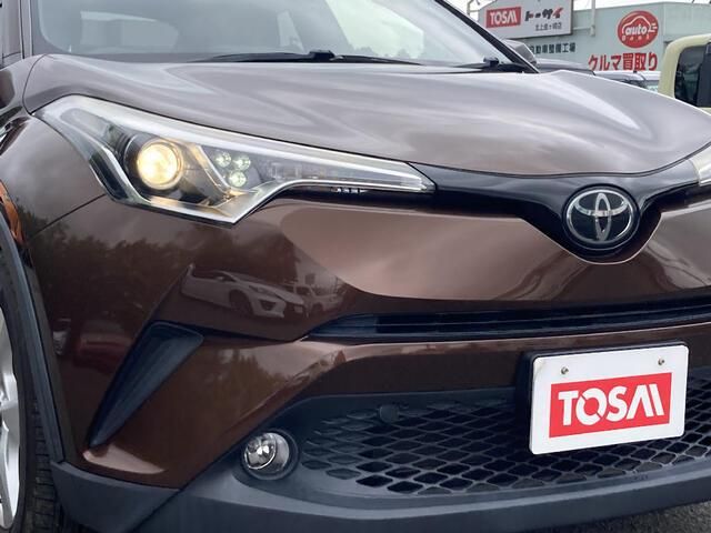 C-HR 4WD