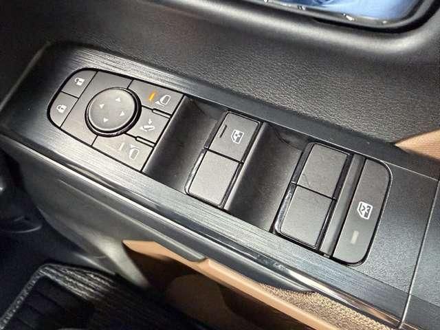 ROOX 4WD