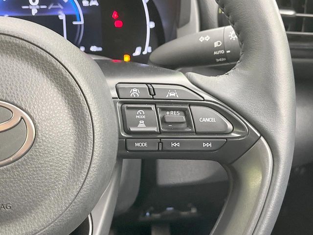 YARIS CROSS HYBRID