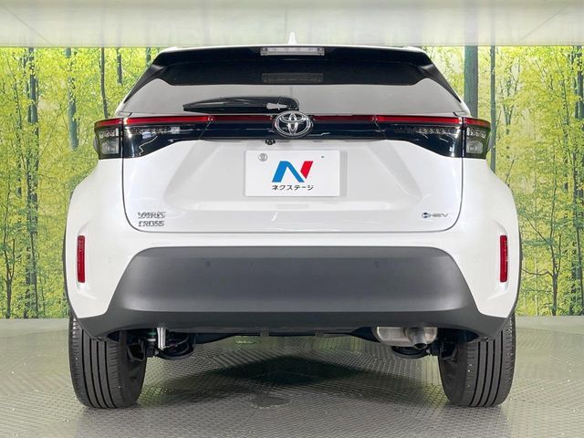 YARIS CROSS HYBRID