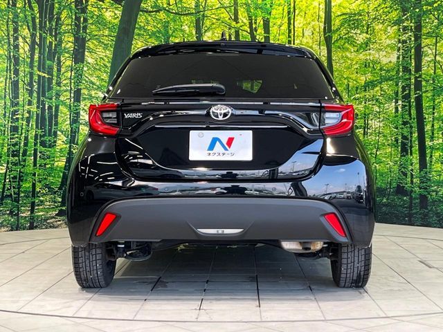 YARIS