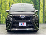 VOXY HYBRID