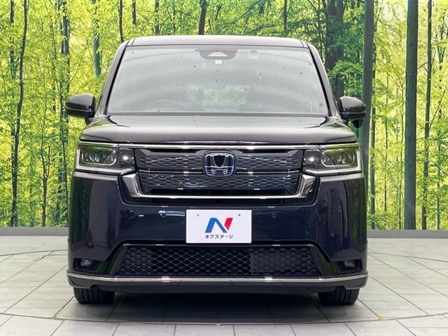 STEPWAGON e:HEV SPADA