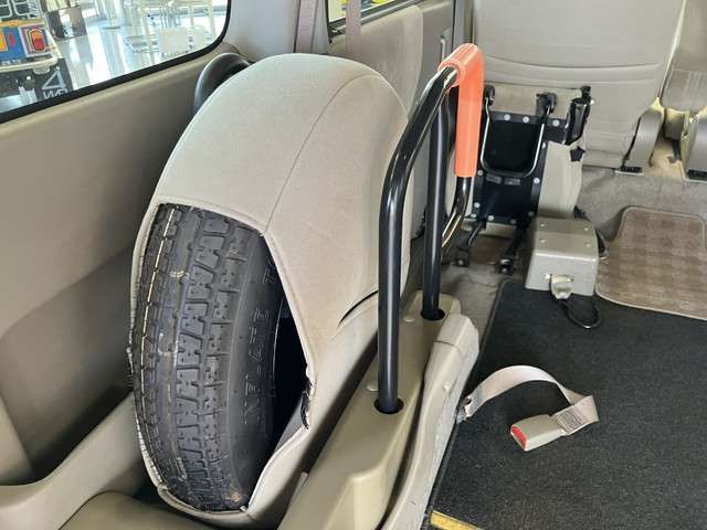 ATRAI wagon 4WD