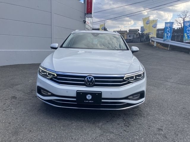 VOLKSWAGEN PASSAT VARIANT