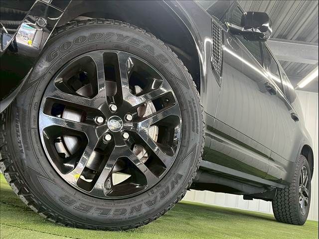 ROVER DEFENDER