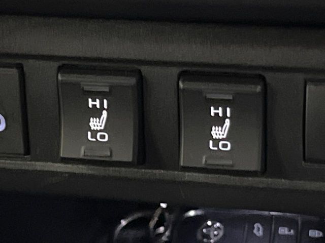 COROLLA CROSS HYBRID