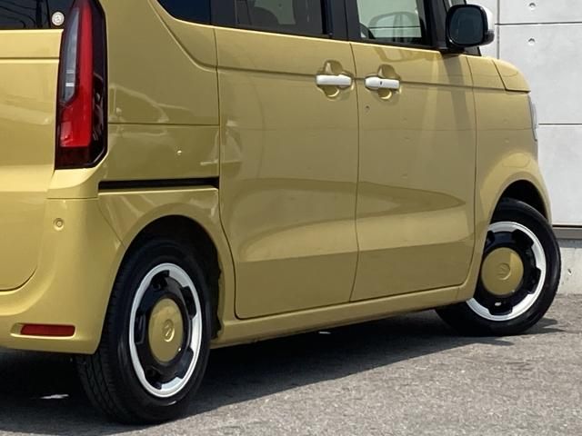N BOX