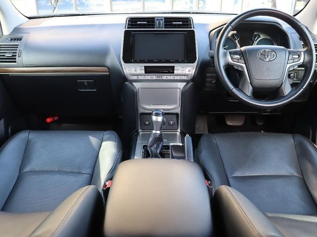 LANDCRUISER PRADO
