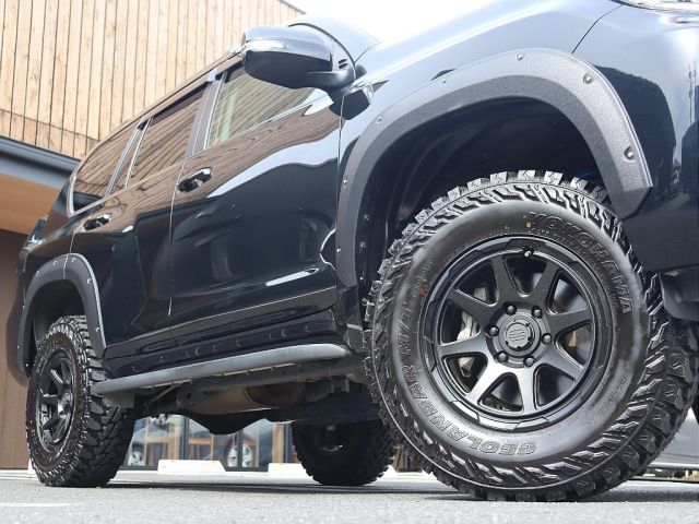 LANDCRUISER PRADO