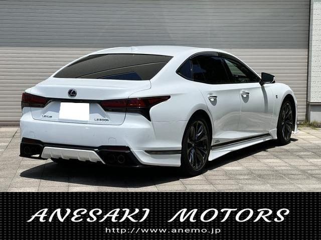 LEXUS LS500h