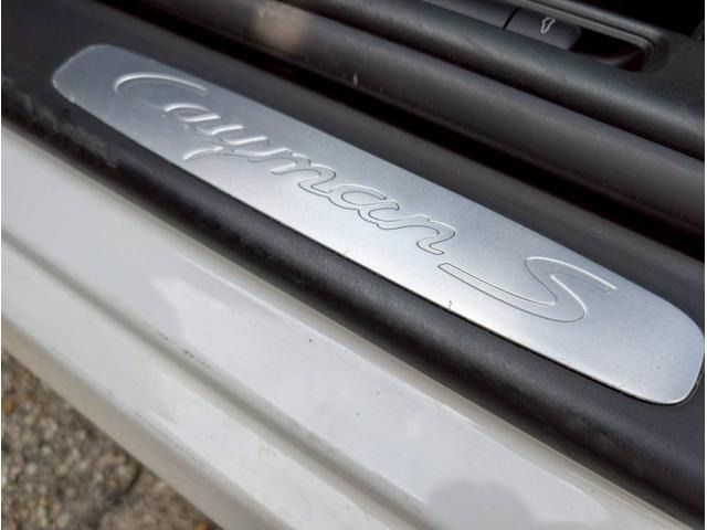 PORSCHE CAYMAN