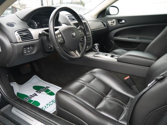 JAGUAR XKseries coupe