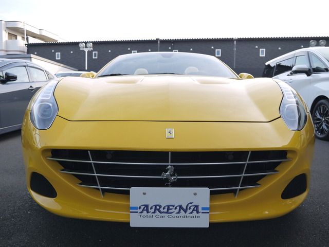 FERRARI California T