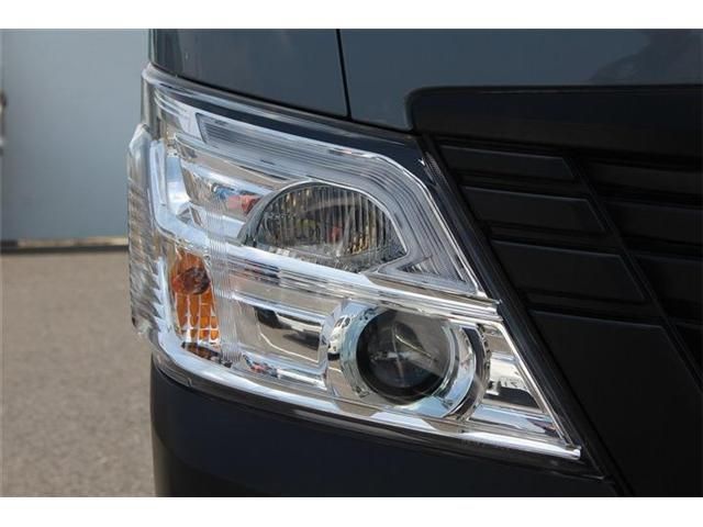 CARAVAN van 2WD