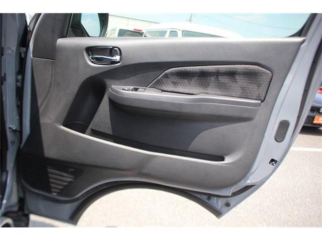 CARAVAN van 2WD